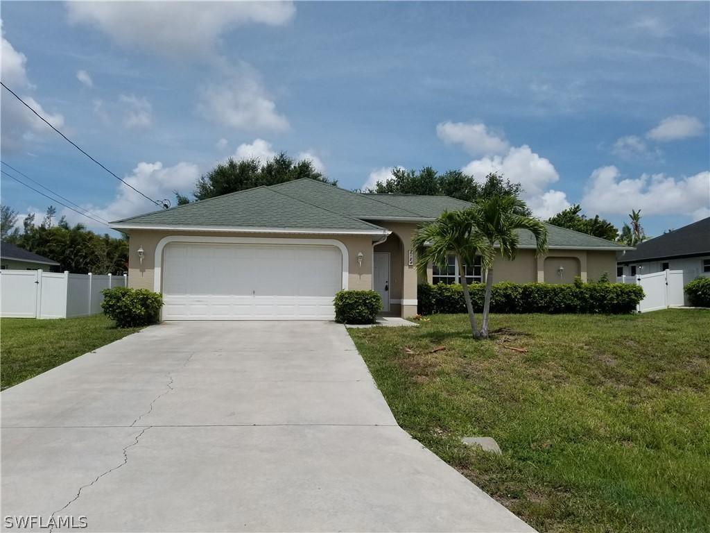 2124 SW 4th Ct., Cape Coral, FL 33991