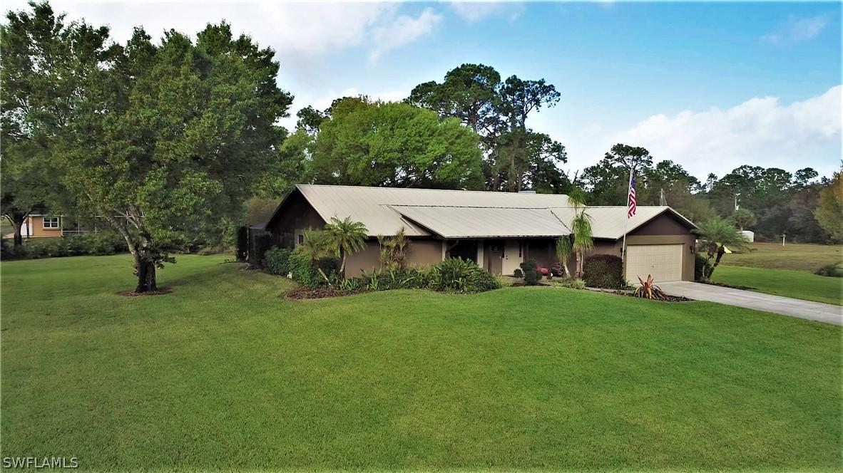 311 Hamilton Ave., Lehigh Acres, FL 33936