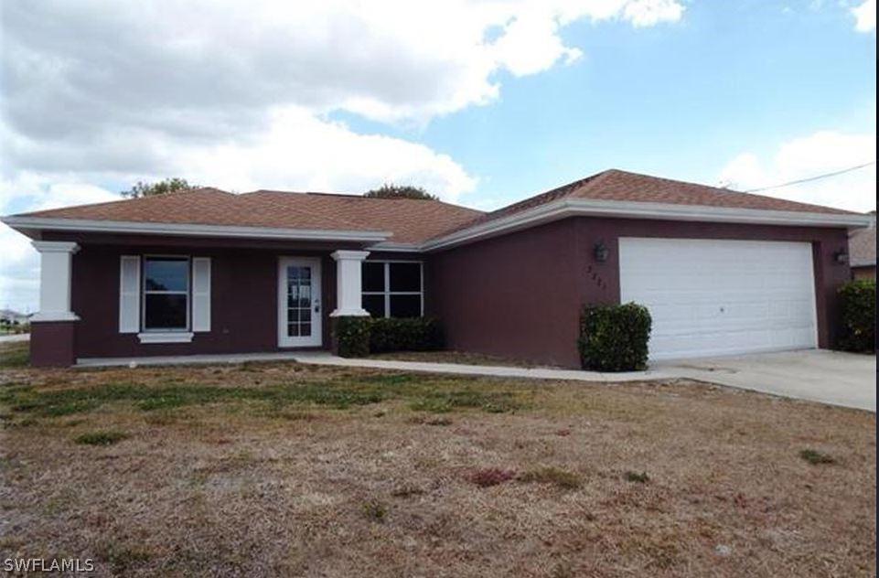 2221 NE Juanita Pl., Cape Coral, FL 33909