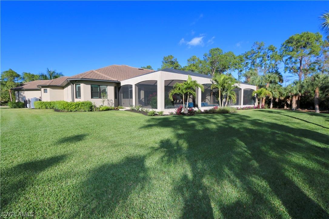 4050 7th Ave., Naples, FL 34119