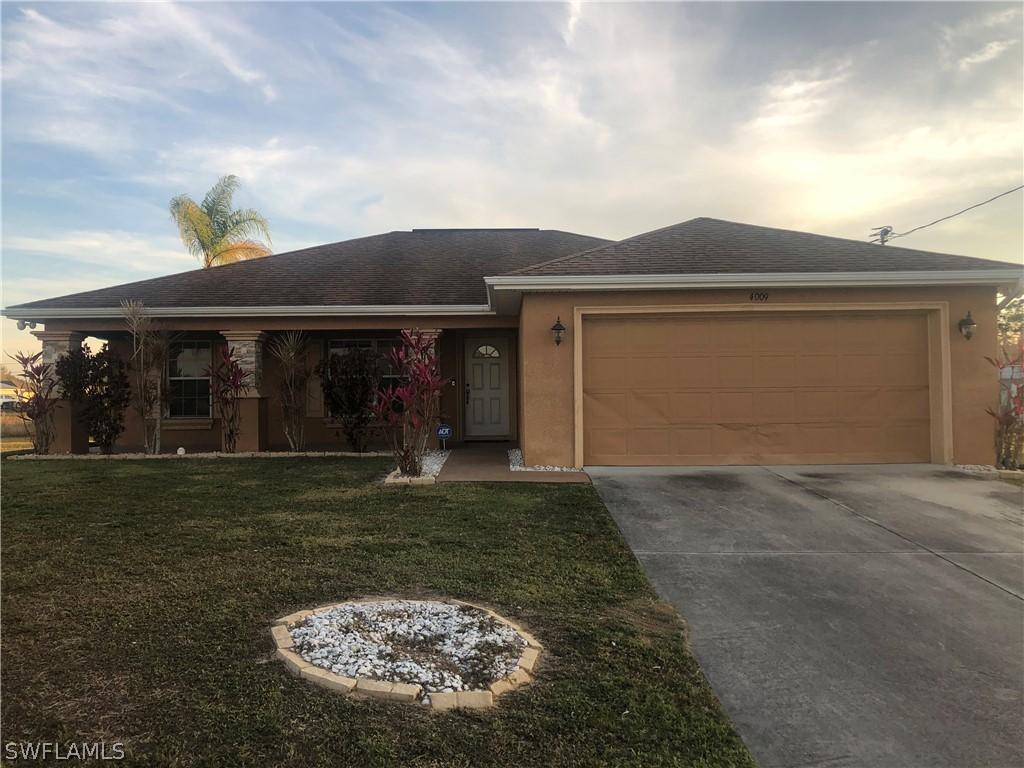 4009 8th St., Lehigh Acres, FL 33976