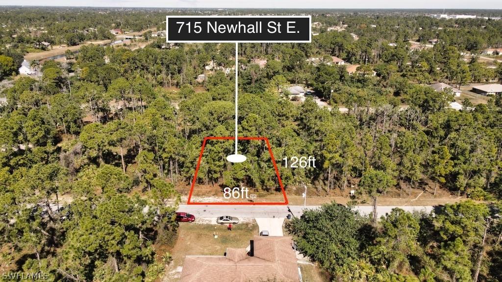 715 Newhall St., Lehigh Acres, FL 33974