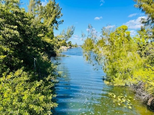 1532 SW 4th Ct., Cape Coral, FL 33991