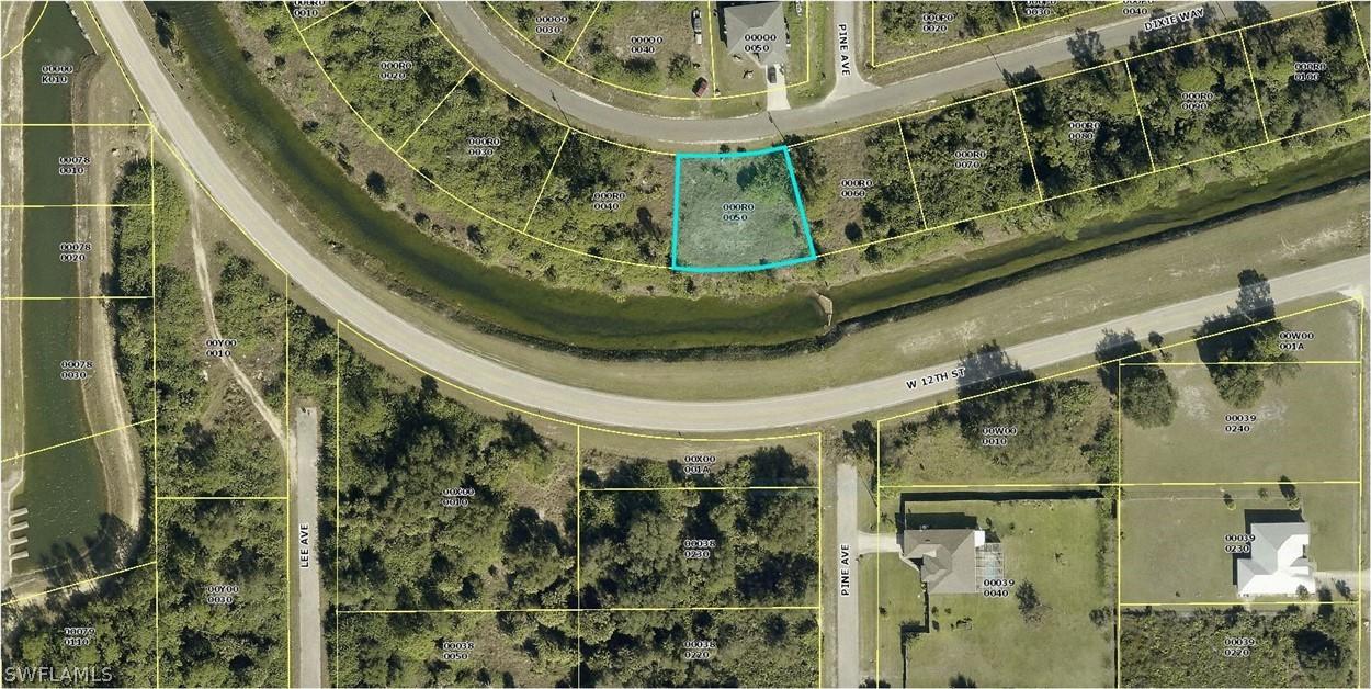 2101 Dixie Way, Lehigh Acres, FL 33972