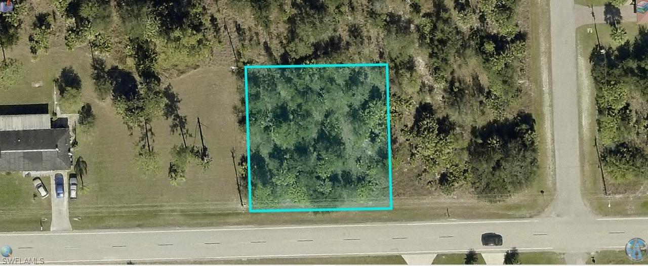 1905 E 10th St., Lehigh Acres, FL 33936