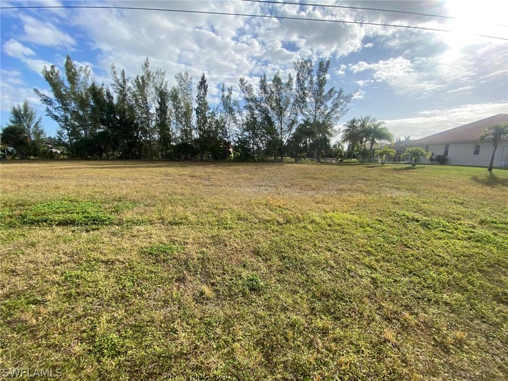 4133 NE 23rd Ave., Cape Coral, FL 33909