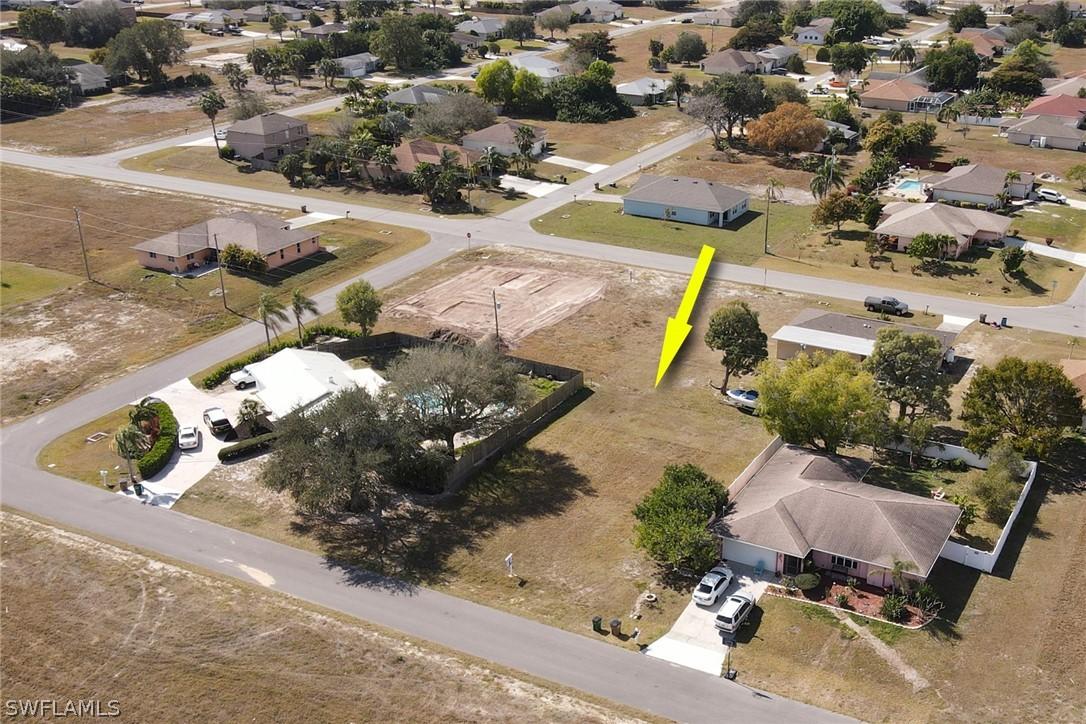 1022 NE 13th Pl., Cape Coral, FL 33909