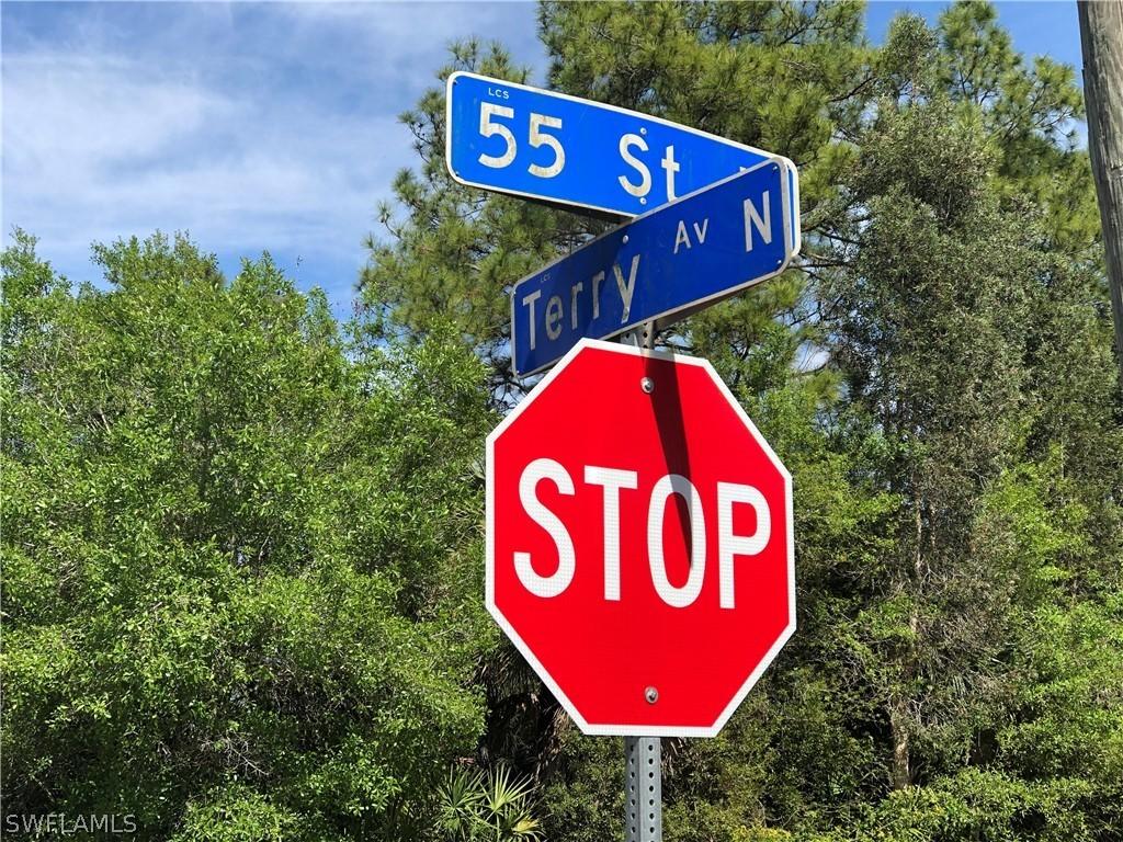 3517 55th St., Lehigh Acres, FL 33971