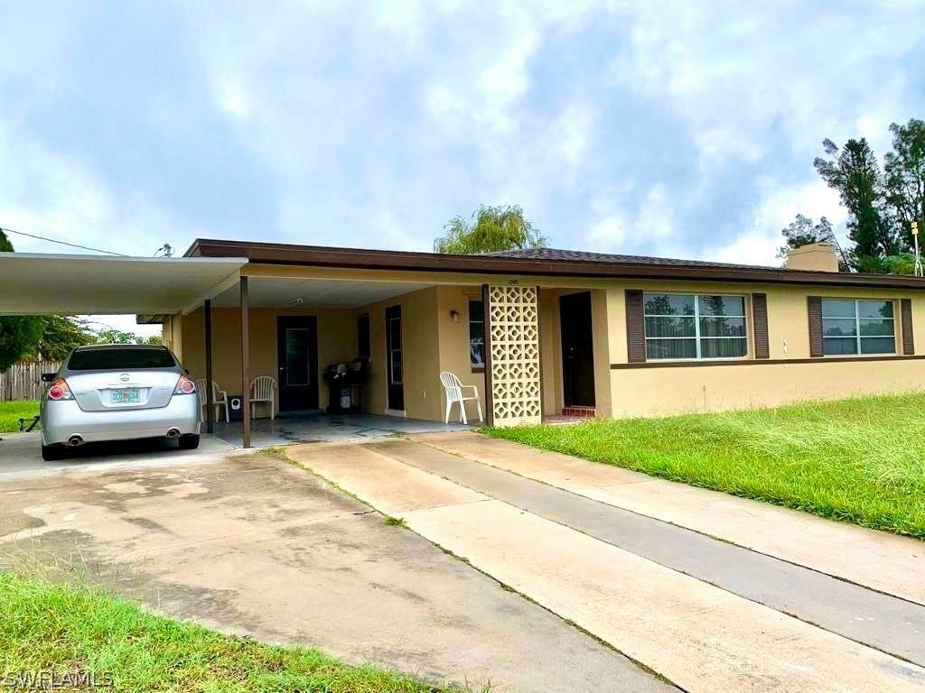 907 E Jersey Rd., Lehigh Acres, FL 33936