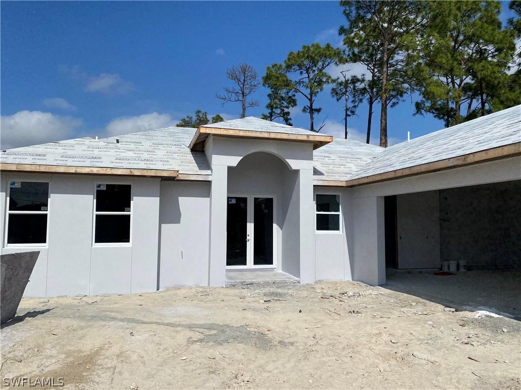 3818 2nd St., Lehigh Acres, FL 33971