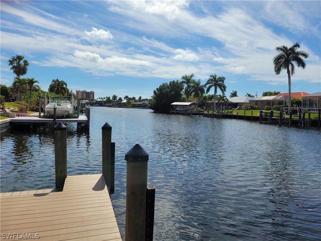 5236 SW 16th Pl., Cape Coral, FL 33914