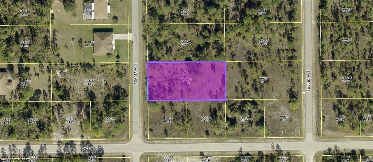 1002 Acacia Ave., Lehigh Acres, FL 33972