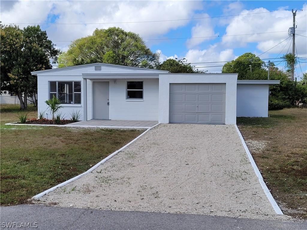 101 Apache St., Lehigh Acres, FL 33936