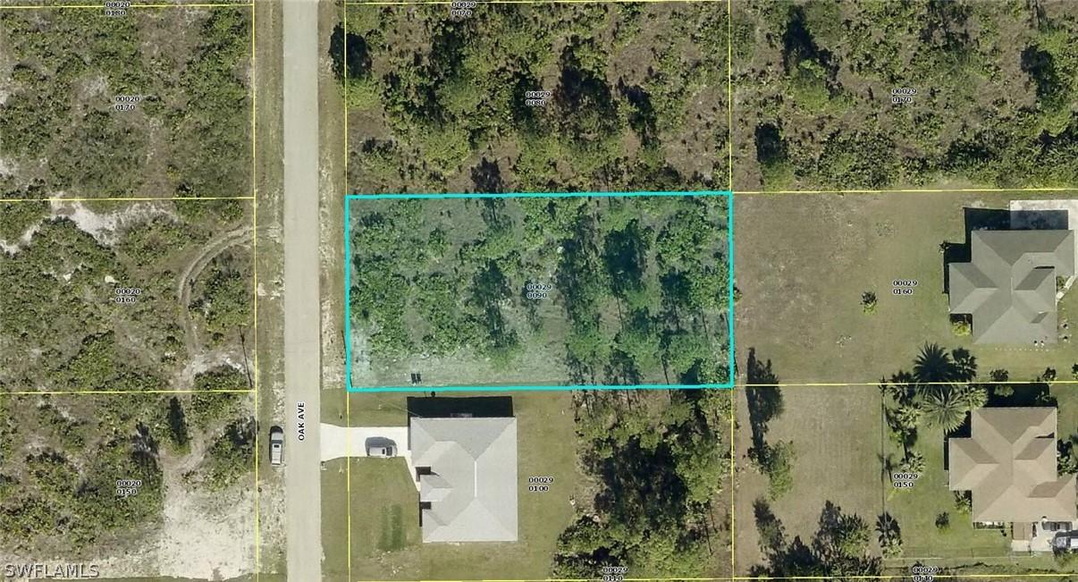 1006 Oak Ave., Lehigh Acres, FL 33972