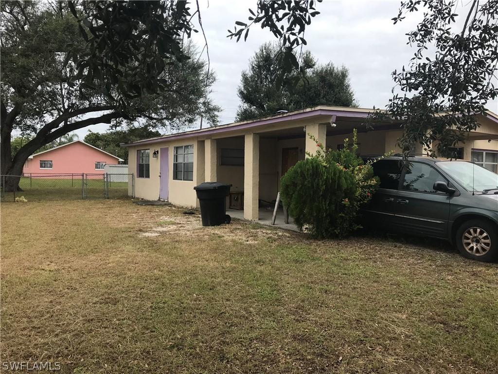 3003 Saint Charles St., Fort Myers, FL 33916