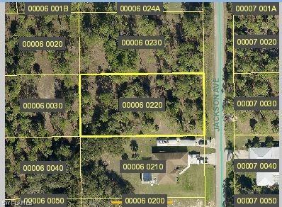 1221 Jackson Ave., Lehigh Acres, FL 33972