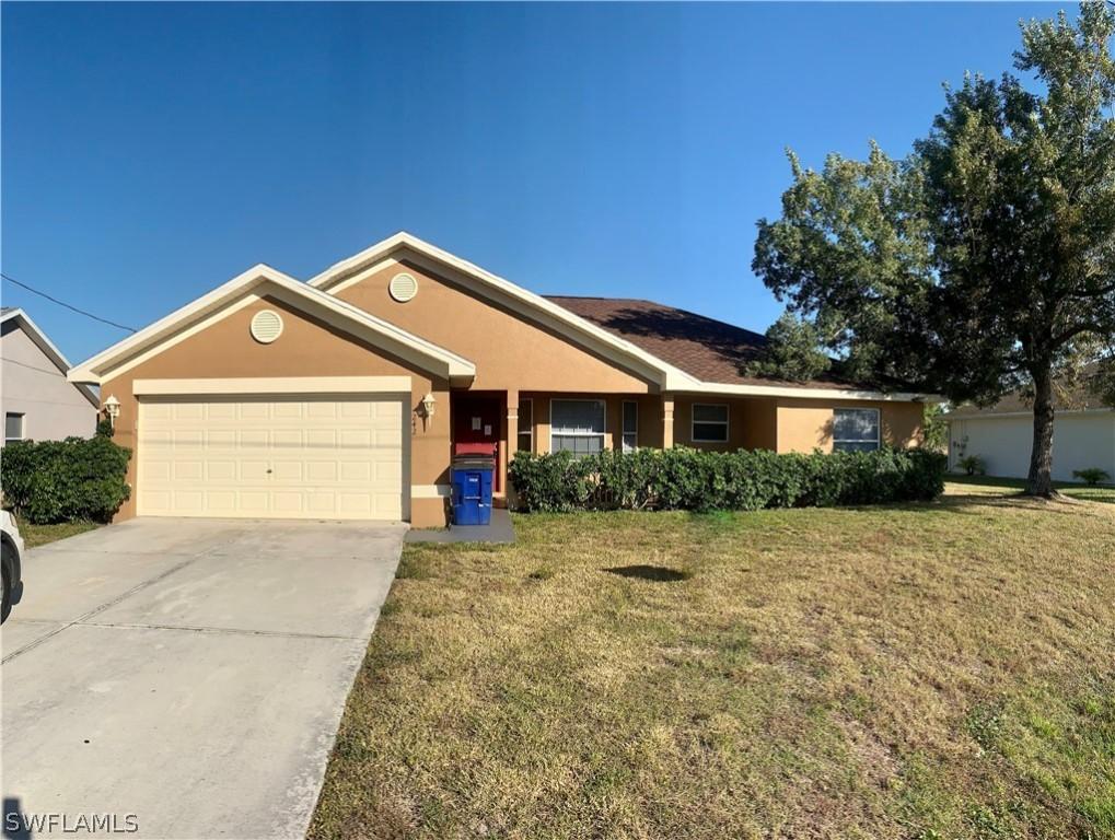 242 North Ave., Lehigh Acres, FL 33936