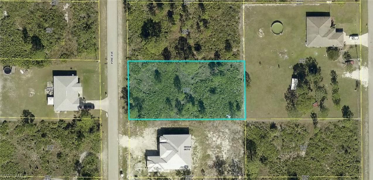 1012 Pine Ave., Lehigh Acres, FL 33972