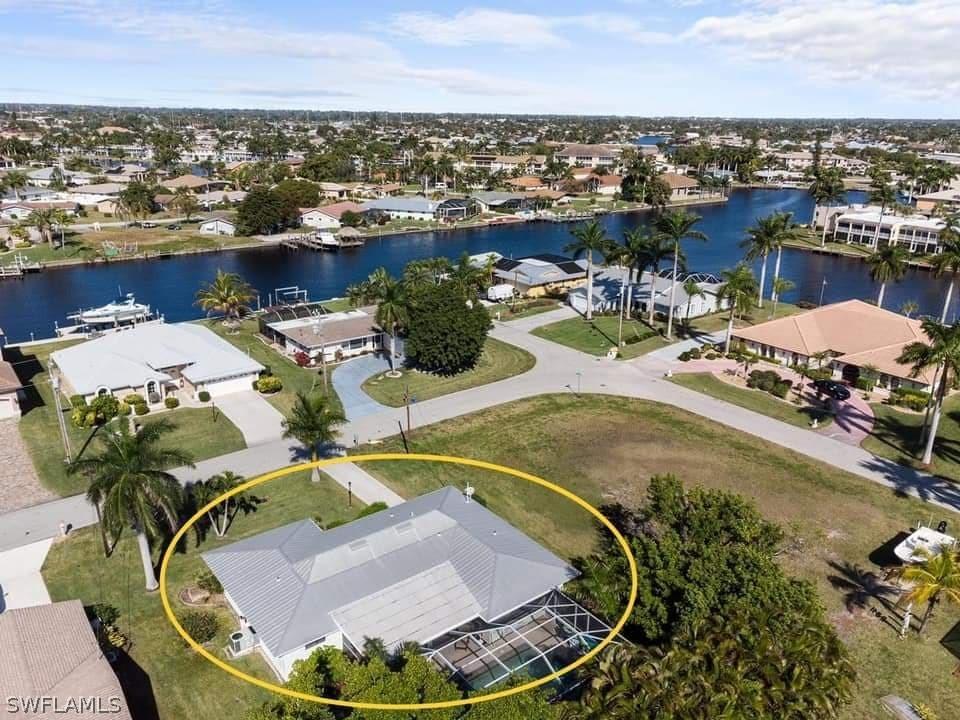 4407 SE 19th Ave., Cape Coral, FL 33904