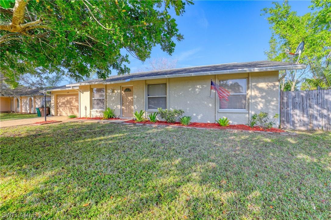 1224 SE 23rd Pl., Cape Coral, FL 33990