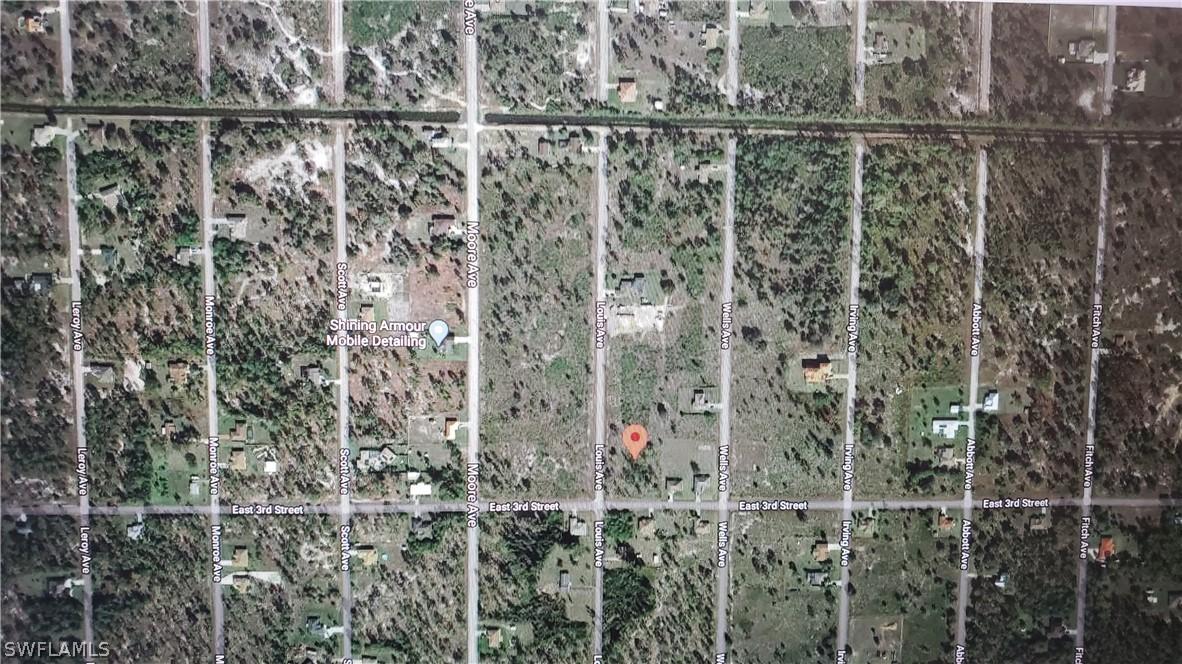 302 Louis Ave., Lehigh Acres, FL 33936