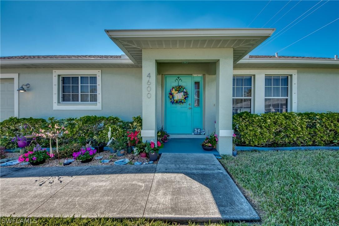 4600/4602 Santa Barbara Blvd., Cape Coral, FL 33914