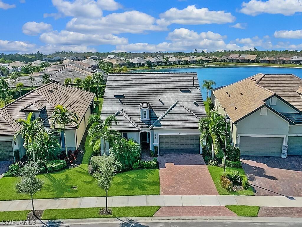 7667 Arrowhead Way, Naples, FL 34114