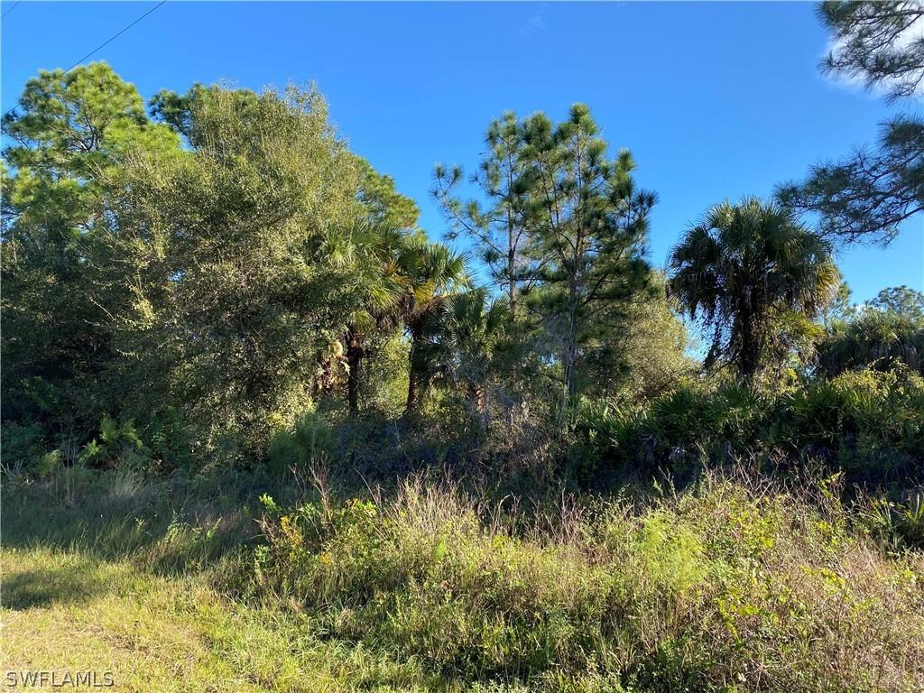 805 Leroy Ave., Lehigh Acres, FL 33972