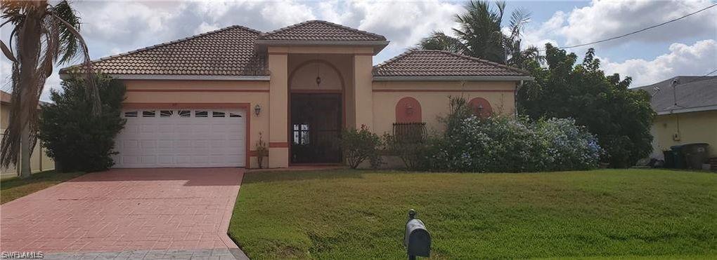 305 SW 31st Ave., Cape Coral, FL 33991