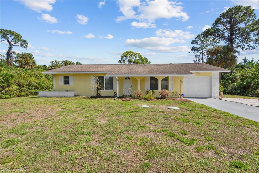 504 Broadway Ave., Lehigh Acres, FL 33972