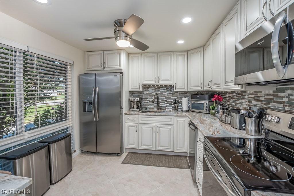 379 Palm Dr. #1, Naples, FL 34112