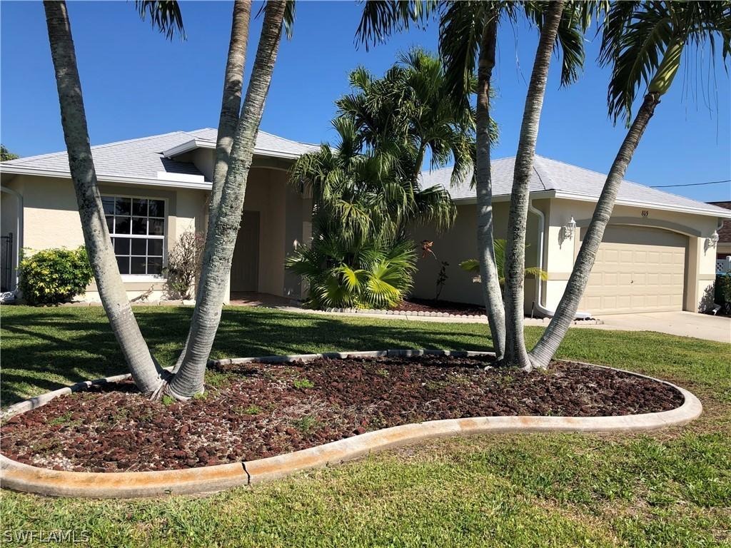 809 SW 4th Pl., Cape Coral, FL 33991