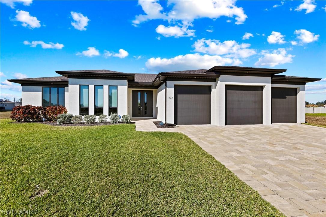 523 NW 20th St., Cape Coral, FL 33993