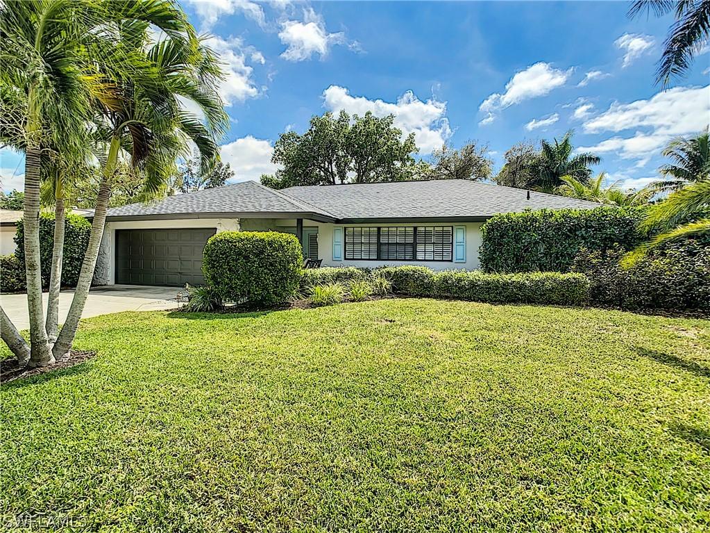 8491 Yorkshire Ln., Fort Myers, FL 33919