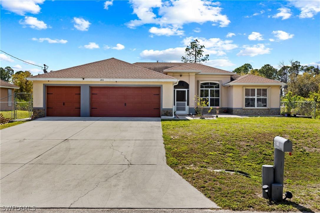 2811 4th St., Lehigh Acres, FL 33971