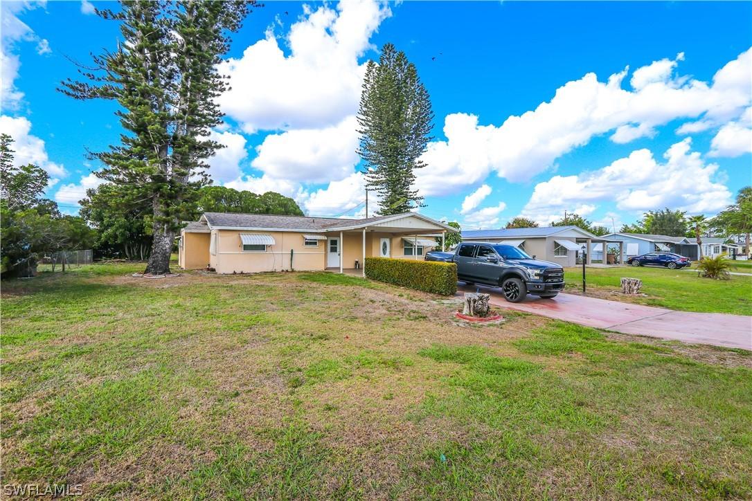 315 Alabama Rd., Lehigh Acres, FL 33936