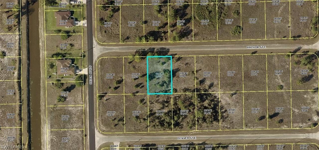 1242 Hathor St., Lehigh Acres, FL 33974