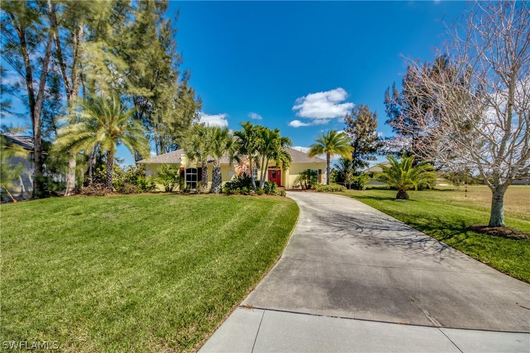 401 SW 35th Pl., Cape Coral, FL 33991