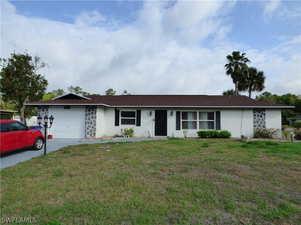 2507 E 2nd St., Lehigh Acres, FL 33936