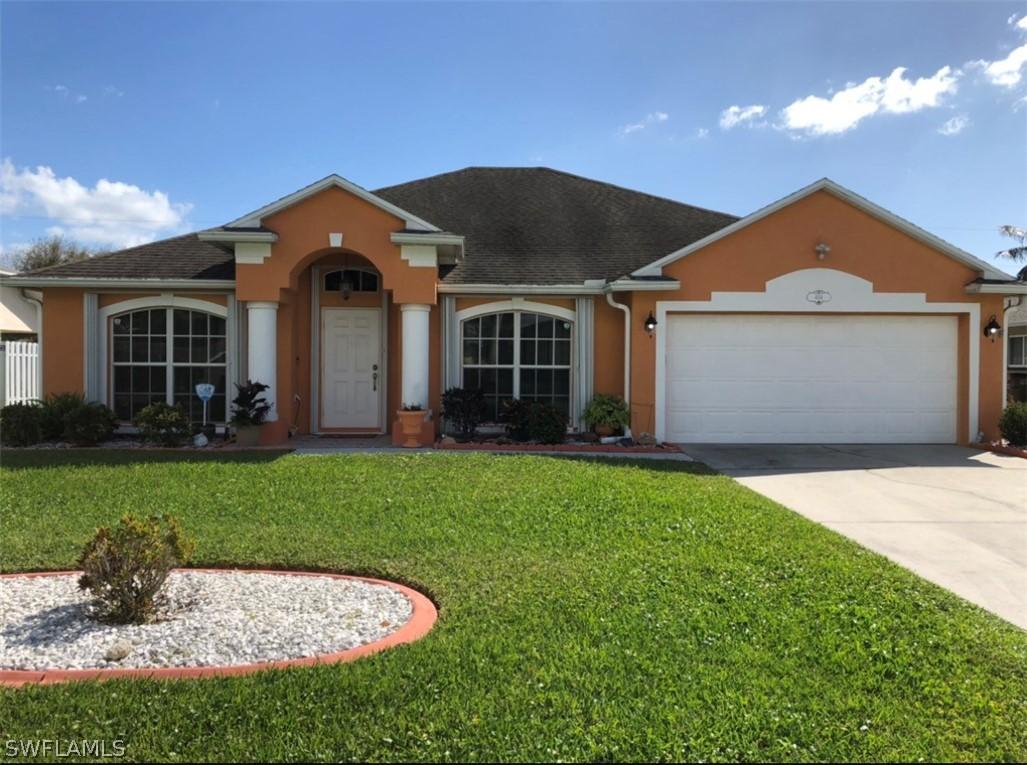 404 SE 29th Ter., Cape Coral, FL 33904