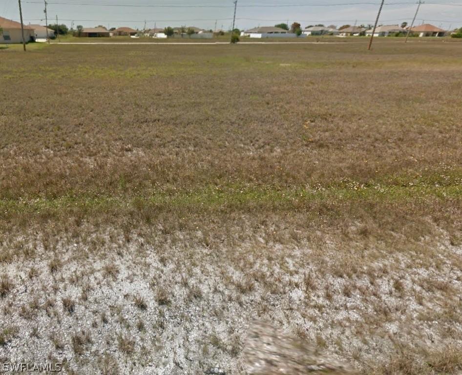 924 NW 7th Pl., Cape Coral, FL 33993