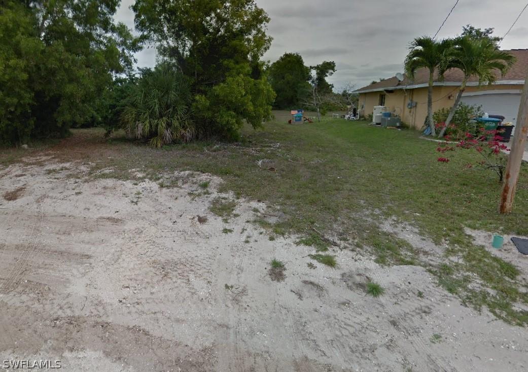 319 SW 11th Pl., Cape Coral, FL 33991