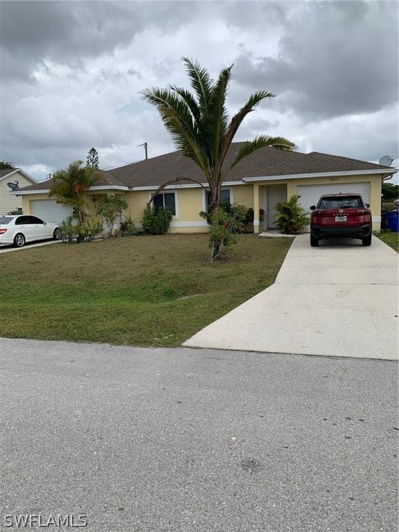 17411/17413 Dowling Dr., Fort Myers, FL 33967