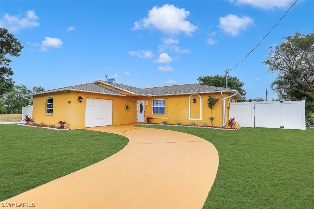 611 NW 20th St., Cape Coral, FL 33993