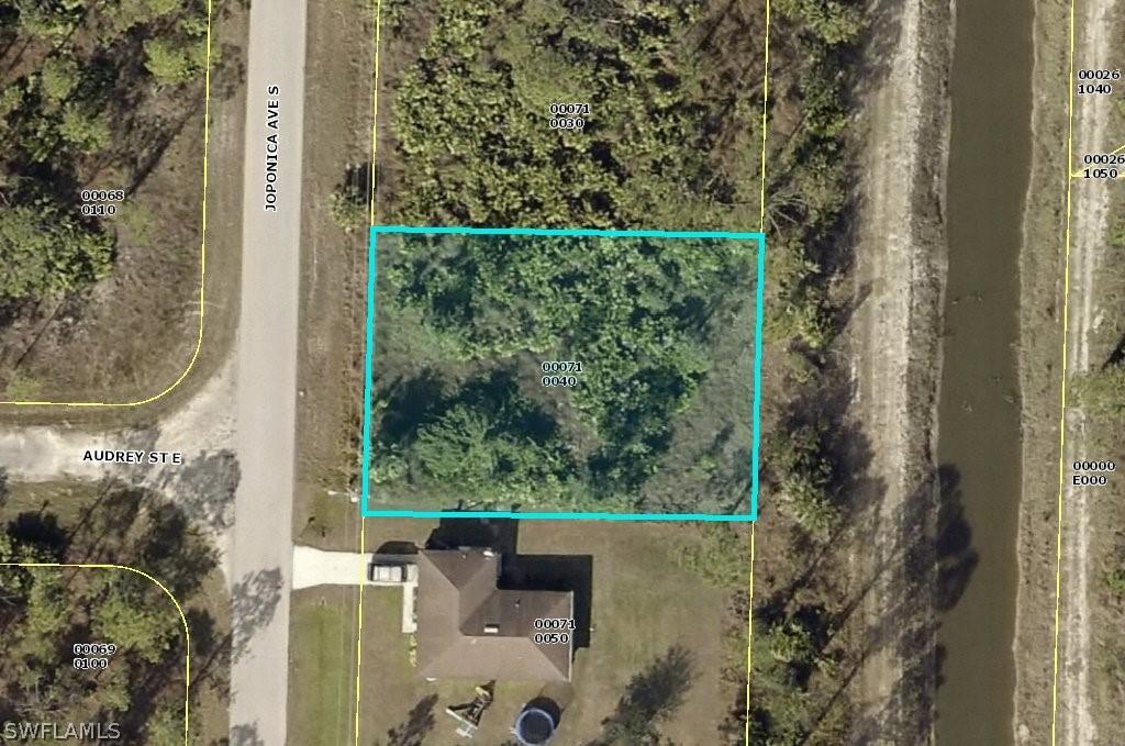 1063 Joponica Ave., Lehigh Acres, FL 33974