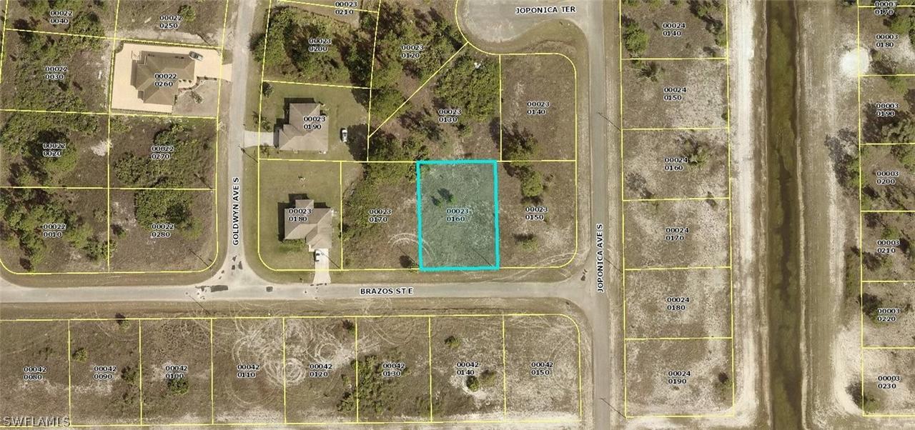 857 Brazos St., Lehigh Acres, FL 33974