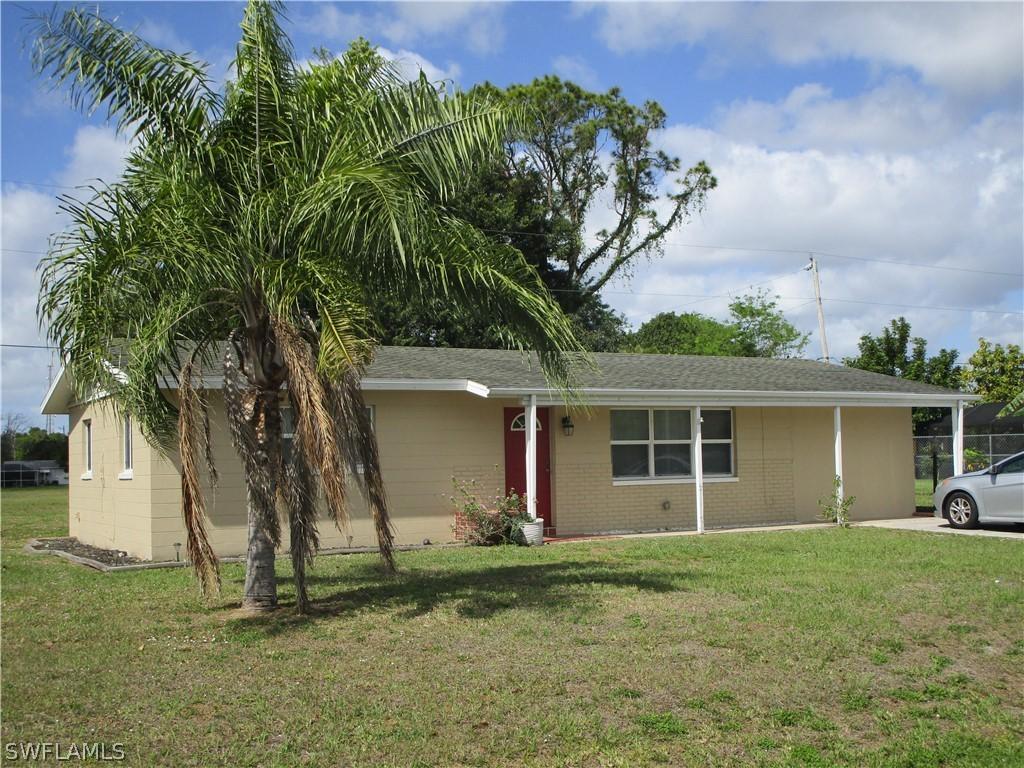 119 Coolidge Ave., Lehigh Acres, FL 33936
