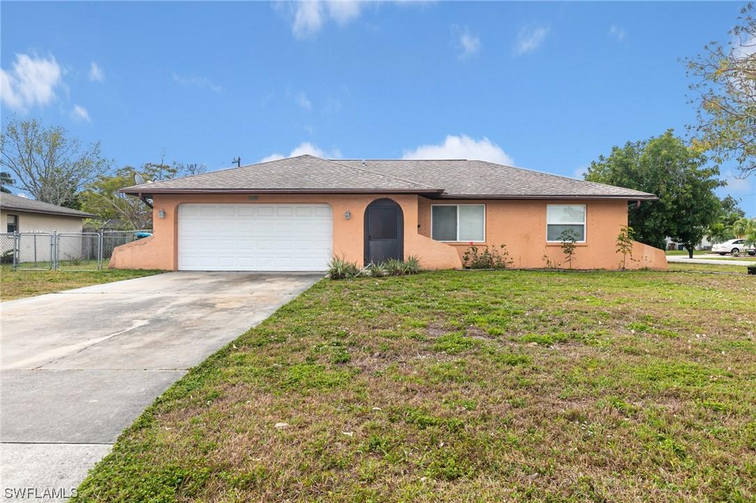 432 SW 38th Ter., Cape Coral, FL 33914