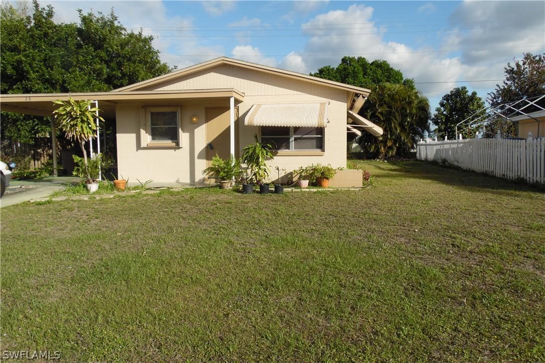 28 Andros St., Lehigh Acres, FL 33936