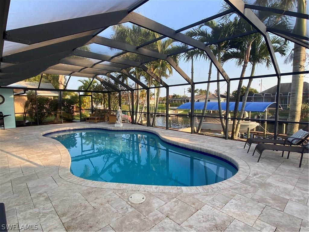 1924 SE 9th Ter., Cape Coral, FL 33990